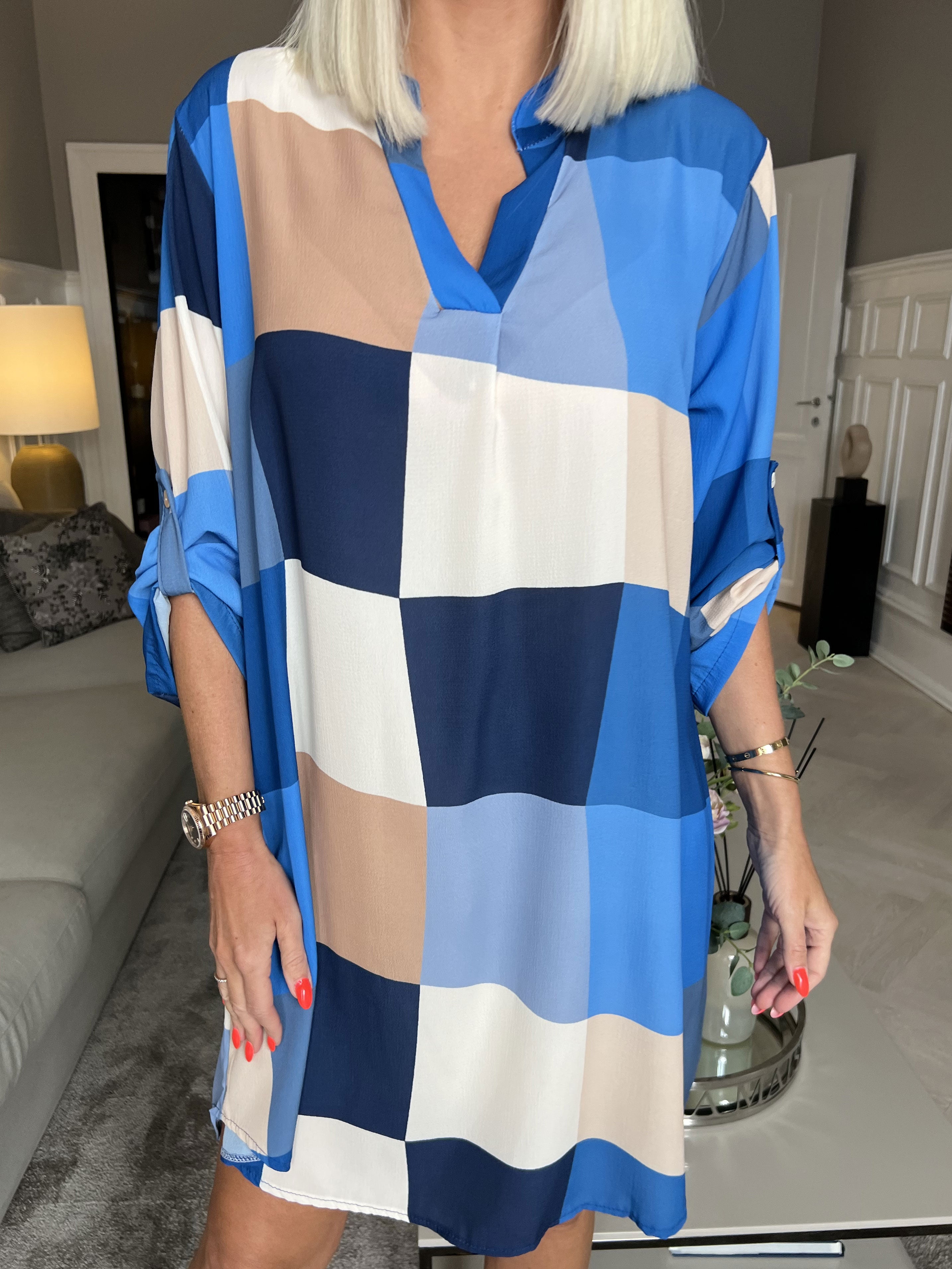 Vanesa Dress Check - Lätt och luftig klänning